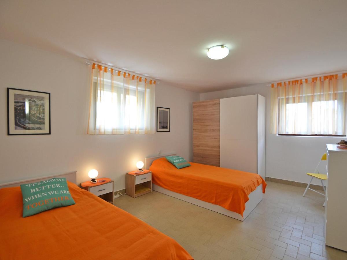 Apartment Maras-1 Diklo Bagian luar foto