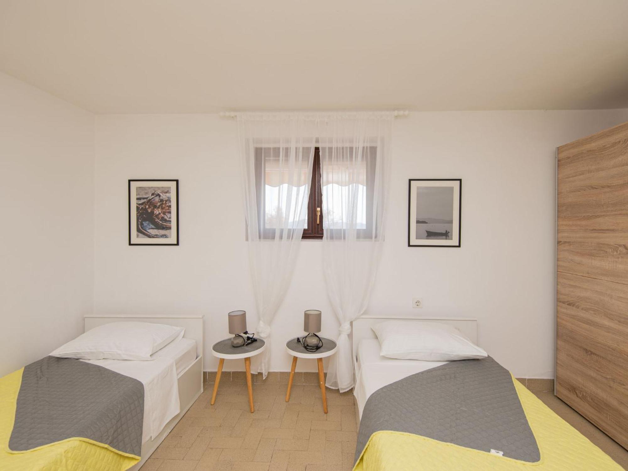 Apartment Maras-1 Diklo Bagian luar foto